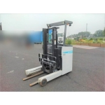 XE NÂNG ĐIỆN ĐỨNG LÁI 1.8 TẤN THƯƠNG HIỆU UNICARRIERS