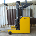 XE NÂNG ĐIỆN ĐỨNG LÁI 1,5 TẤN KOMATSU