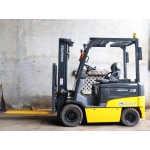 XE NÂNG ĐIỆN NGỒI LÁI KOMATSU 2,5 TẤN