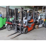 Xe nâng điện toyota 1 tấn - Chính hãng