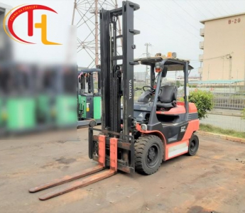 XE NÂNG ĐIỆN 3,5 TẤN HIỆU TOYOTA