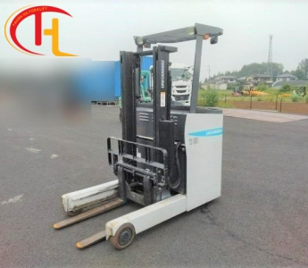 XE NÂNG ĐIỆN ĐỨNG LÁI 1.8 TẤN THƯƠNG HIỆU UNICARRIERS