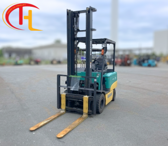 XE NÂNG ĐIỆN  2.5 TẤN KOMATSU FB25EX-11 