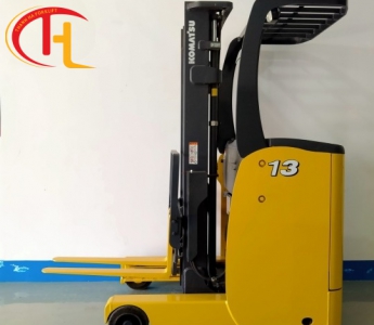 XE NÂNG ĐIỆN KOMATSU ĐỨNG LÁI 1,3 TẤN