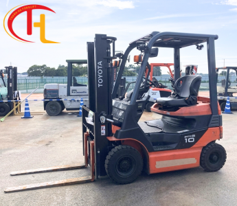 XE NÂNG ĐIỆN 1 TẤN TOYOTA 8FB10