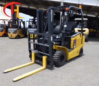 BÁN VÀ CHO THUÊ XE NÂNG ĐIỆN KOMATSU FE 2,5 TẤN