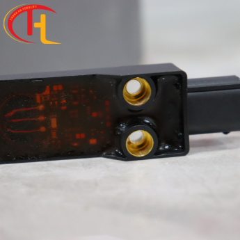 CẢM BIẾN KHUNG NÂNG XE BT