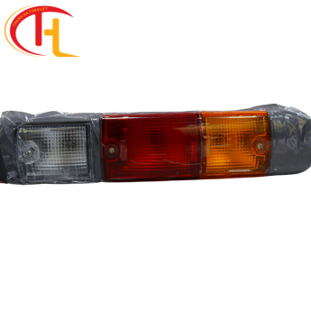 ĐÈN XI NHAN SAU XE NÂNG