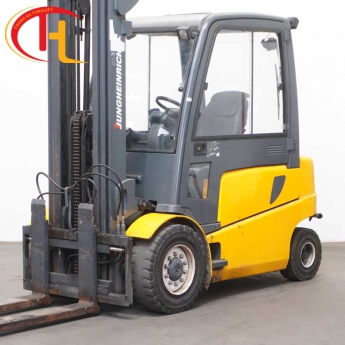 XE NÂNG ĐIỆN JUNGHEINRICH