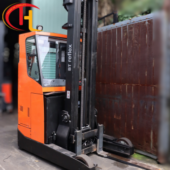 Xe Nâng Điện Reach Truck BT RRE200ECC
