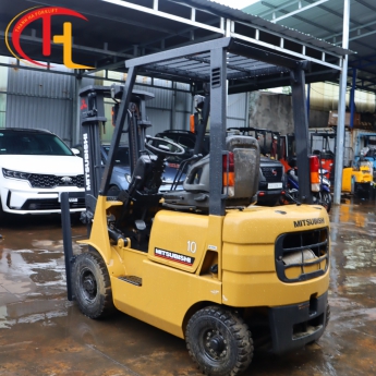 XE NÂNG DẦU MITSUBISHI 1 TẤN