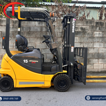 Xe nâng điện Komatsu 