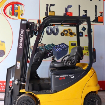 Xe nâng điện Komatsu FB15-12