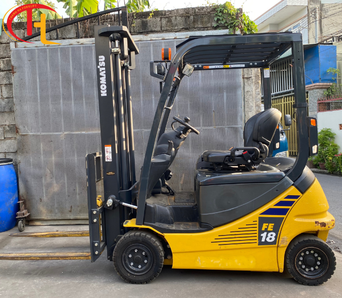 XE NÂNG ĐIỆN KOMATSU FE 1,8 TẤN