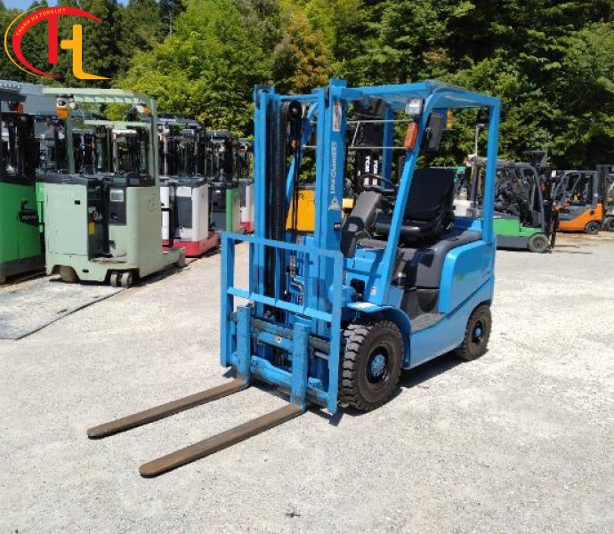 XE NÂNG DẦU 1,5 TẤN UNICARRIERS MỚI 98%