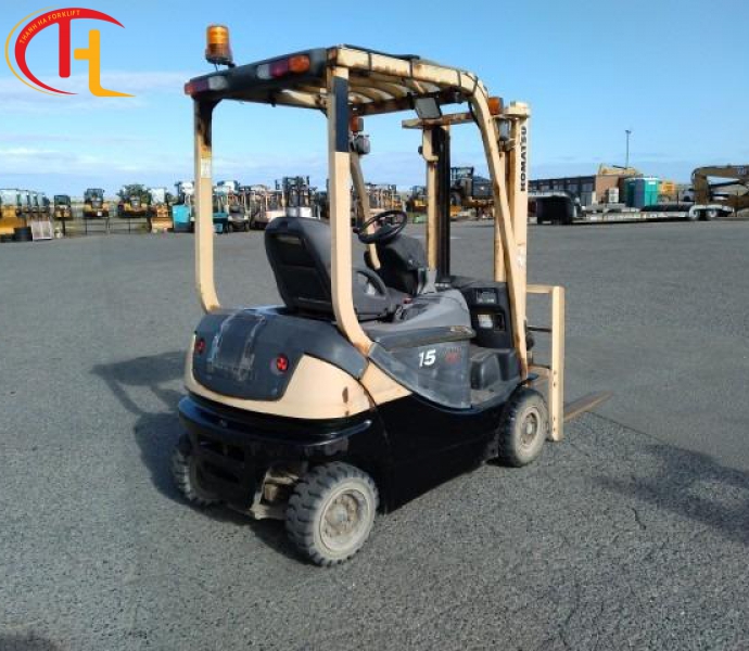 XE NÂNG ĐIỆN 1500KG KOMATSU