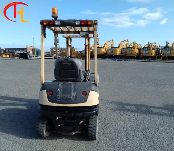 XE NÂNG ĐIỆN 1500KG KOMATSU