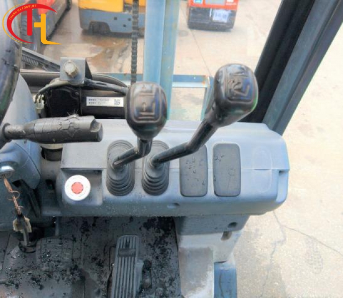 XE NÂNG ĐIỆN 1 TẤN KOMATSU GIÁ TỐT