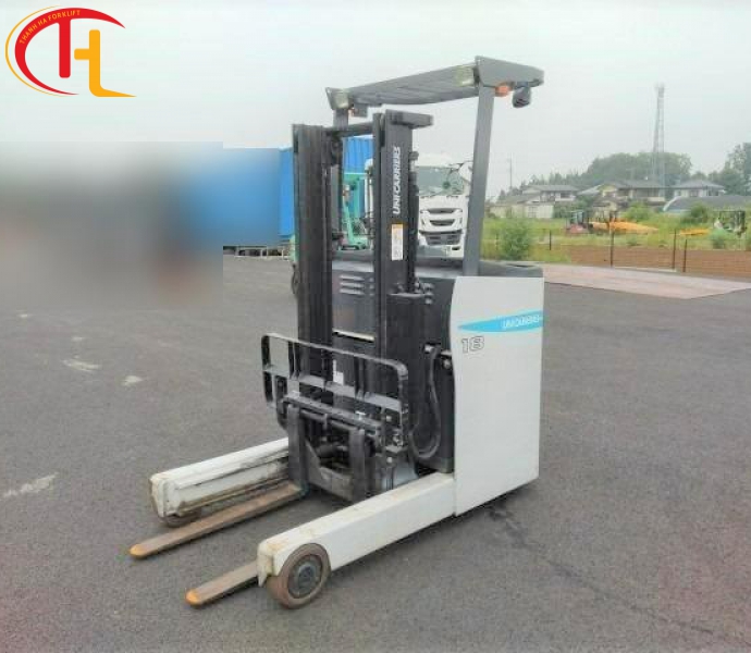 XE NÂNG ĐIỆN ĐỨNG LÁI 1.8 TẤN THƯƠNG HIỆU UNICARRIERS