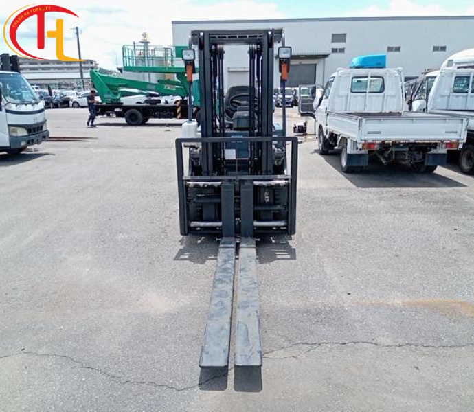 XE NÂNG ĐIỆN UNICARRIERS 2.5 TẤN HÀNG NHẬP BÃI NHẬT