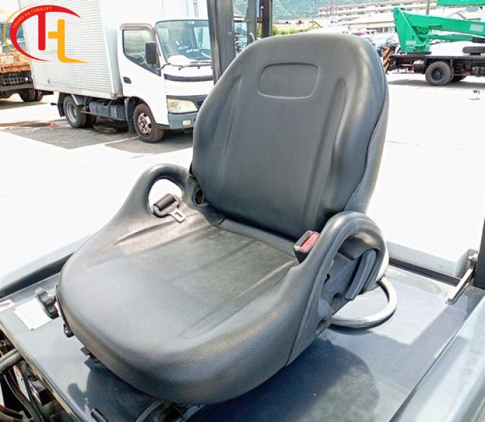 XE NÂNG ĐIỆN UNICARRIERS 2.5 TẤN HÀNG NHẬP BÃI NHẬT