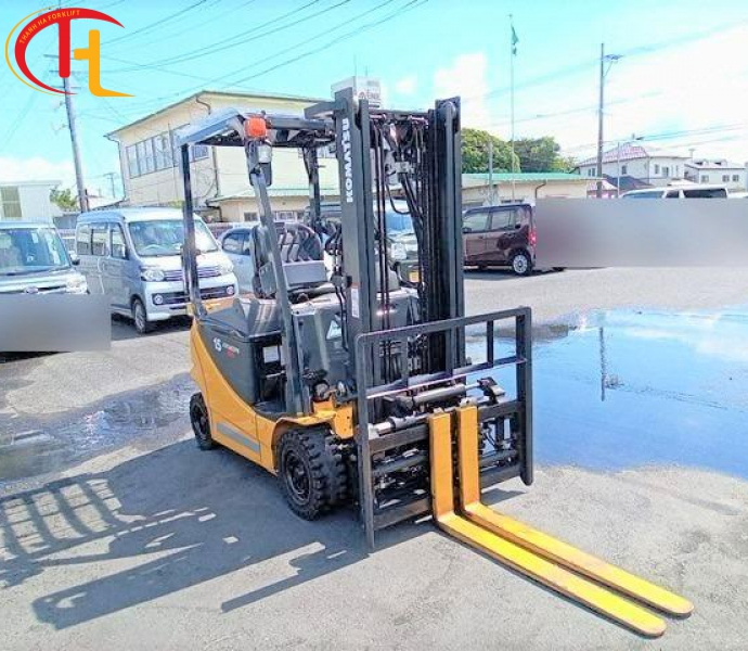 XE NÂNG ĐIỆN KOMATSU 1.5 TẤN ĐỜI CAO HÀNG NHẬP BÃI