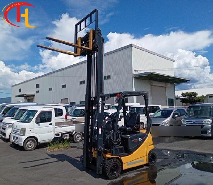 XE NÂNG ĐIỆN KOMATSU 1.5 TẤN ĐỜI CAO HÀNG NHẬP BÃI