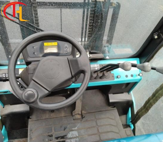 XE NÂNG ĐIỆN SUMITOMO NGỒI LÁI 3 TẤN