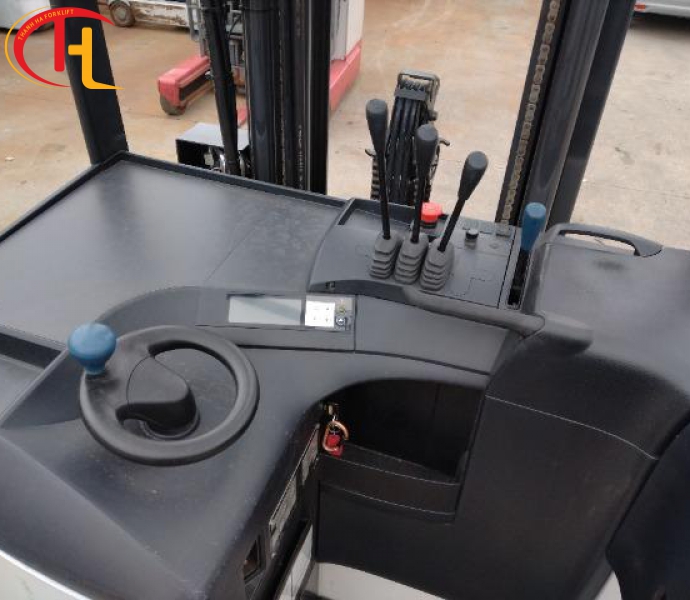 XE NÂNG NICHIYU ĐỨNG LÁI 1.2 TẤN