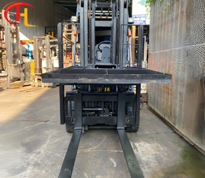 XE NÂNG ĐIỆN GẮN BỘ CÀNG KẸP CHO LÒ GẠCH