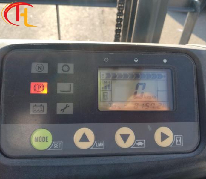 Xe nâng điện 1,5 tấn KOMATSU FB15M-12