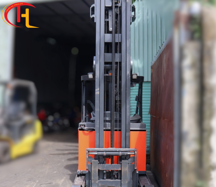 Xe Nâng Điện 1.6 Tấn Linde R16HD-01