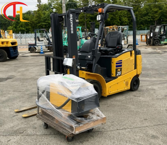 Xe Nâng Điện Komatsu FE25-1 2.5 Tấn 72V Sản Xuất 2020 ( HÀNG SẮP VỀ)