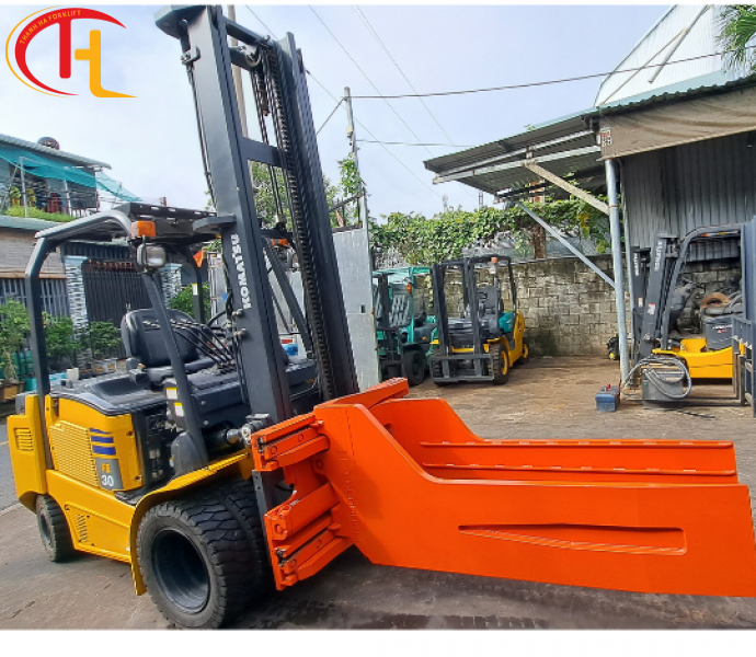 XE NÂNG ĐIỆN KẸP VUÔNG CÀNG DÀI 3 TẤN (TẠM HẾT HÀNG)