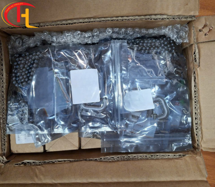 Gương chiếu hậu xe nâng mới