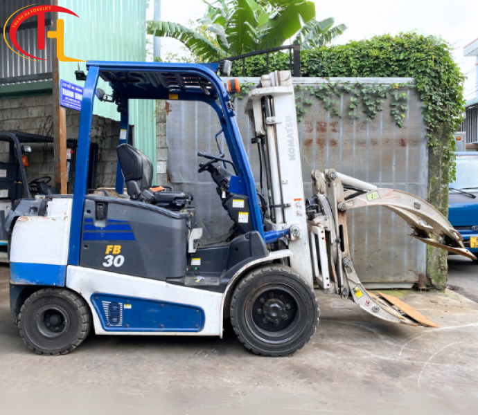 XE NÂNG ĐIỆN 3 TẤN THƯƠNG HIỆU KOMATSU NHẬP BÃI (TẠM HẾT HÀNG)