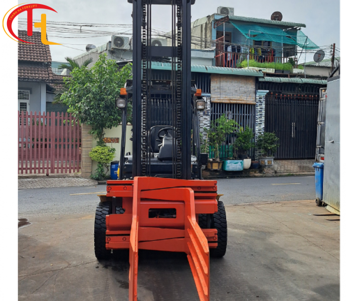 XE NÂNG ĐIỆN KẸP VUÔNG CÀNG DÀI 3 TẤN (TẠM HẾT HÀNG)