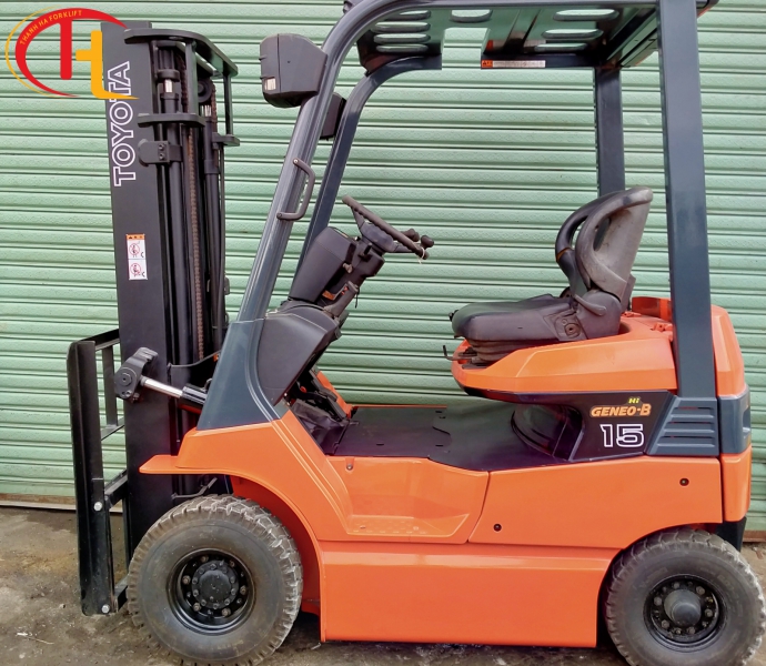 Xe Nâng Dầu TOYOTA 1000kg