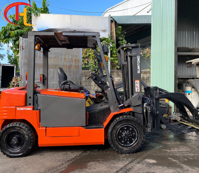 XE NÂNG ĐIỆN 3.5 TẤN KẸP TRÒN SUMITOMO CHẤT LƯỢNG TỐT