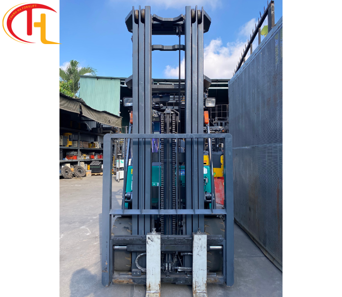 XE NÂNG ĐIỆN NGỒI LÁI KOMATSU 2,5 TẤN KHUNG 6M