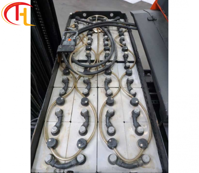 XE NÂNG ĐIỆN TẦM CAO BT RRE200