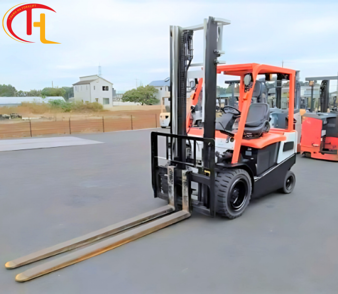 XE NÂNG ĐIỆN NGỒI LÁI SUMITOMO 3 TẤN GIÁ RẺ