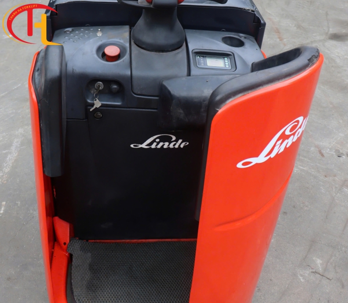 Xe nâng điện đứng lái Linde T20