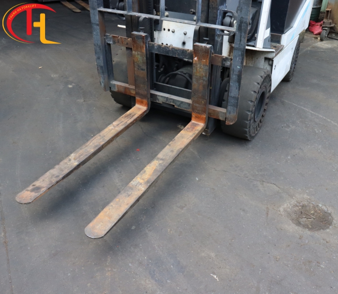 Xe nâng điện Unicarriers J1B1R18 đời 2014