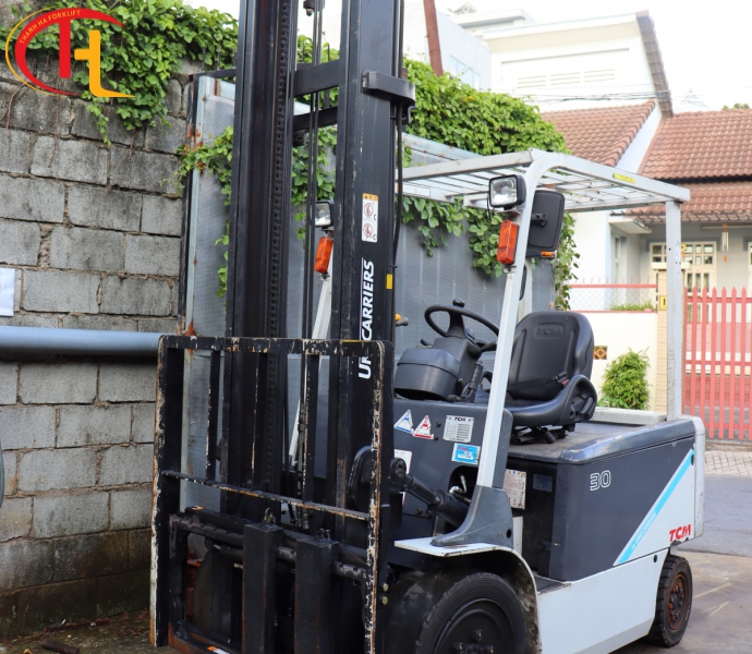 XE NÂNG ĐIỆN 3 TẤN TCM