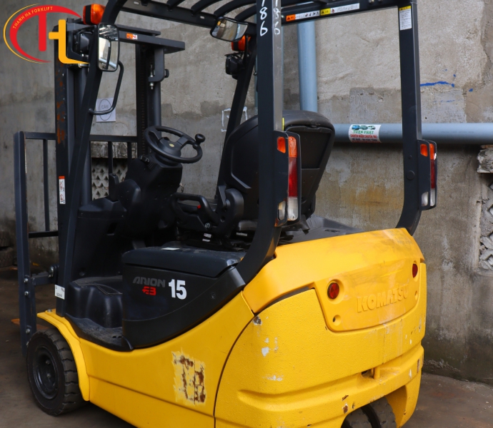 XE NÂNG ĐIỆN 3 BÁNH 1,5 TẤN NGỒI LÁI (TẠM HẾT HÀNG)