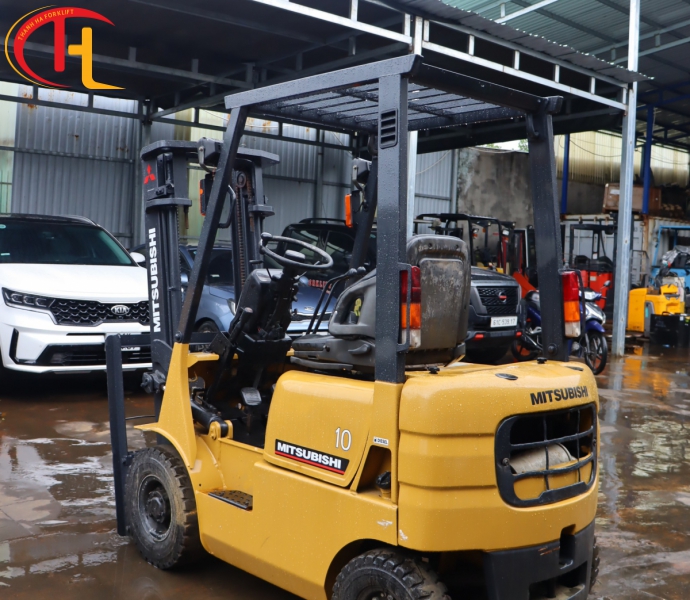 XE NÂNG DẦU  MITSUBISHI 1 TẤN