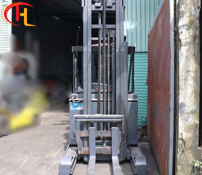 Xe Nâng Điện 1.6 Tấn Linde R16-01