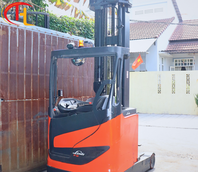 Xe Nâng Điện Reach Truck Linde R16HD-01