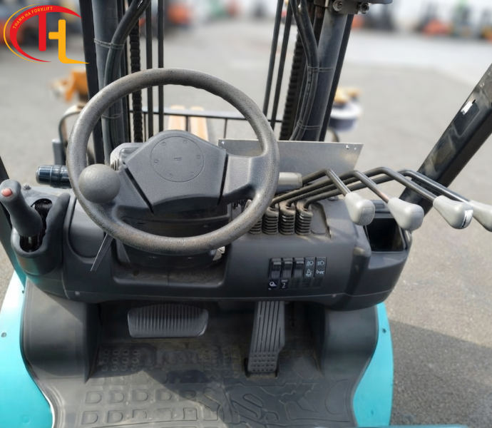 Xe Nâng Điện Ngồi Lái 2.5 Tấn Sumitomo 51FB25PJXIII 